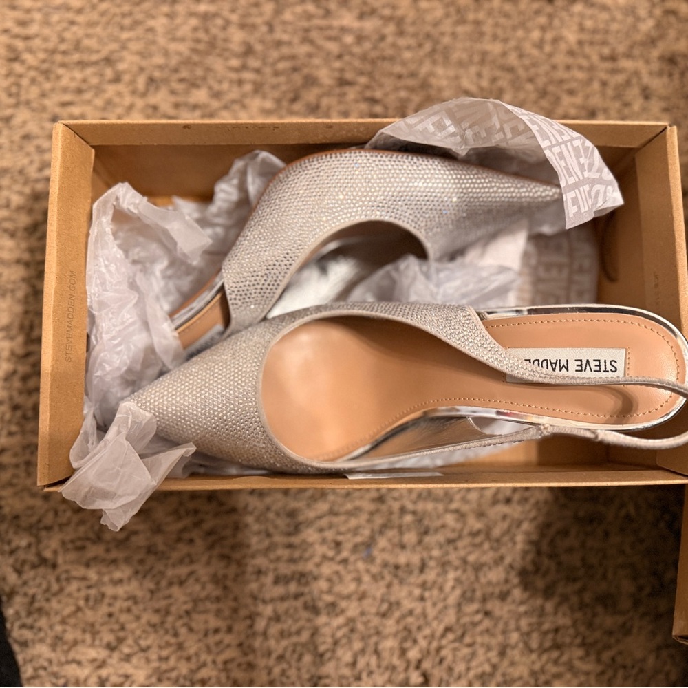 Steve Madden Glittering Silver Heels